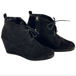 Dolce Vita Black Wedge Womens Booties Sz 8 b105